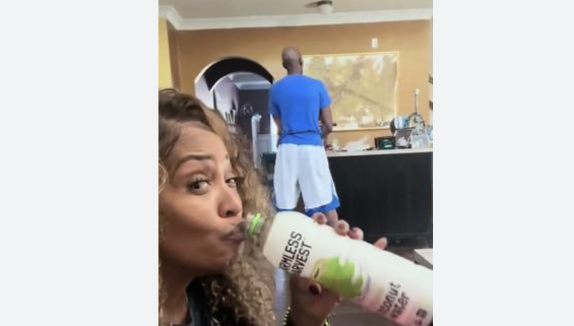 Ex-NBA Player Joe Smith Explodes After Learning Of His Wife’s OnlyFans Account: “You Could’ve Talked To Me Before You Did It” [Video]